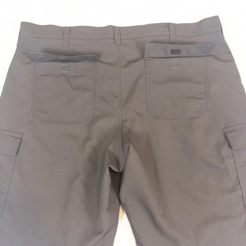 Lee Mens Black Cargo Shorts Size 42 Solid Casual Outdoor Utility Pockets